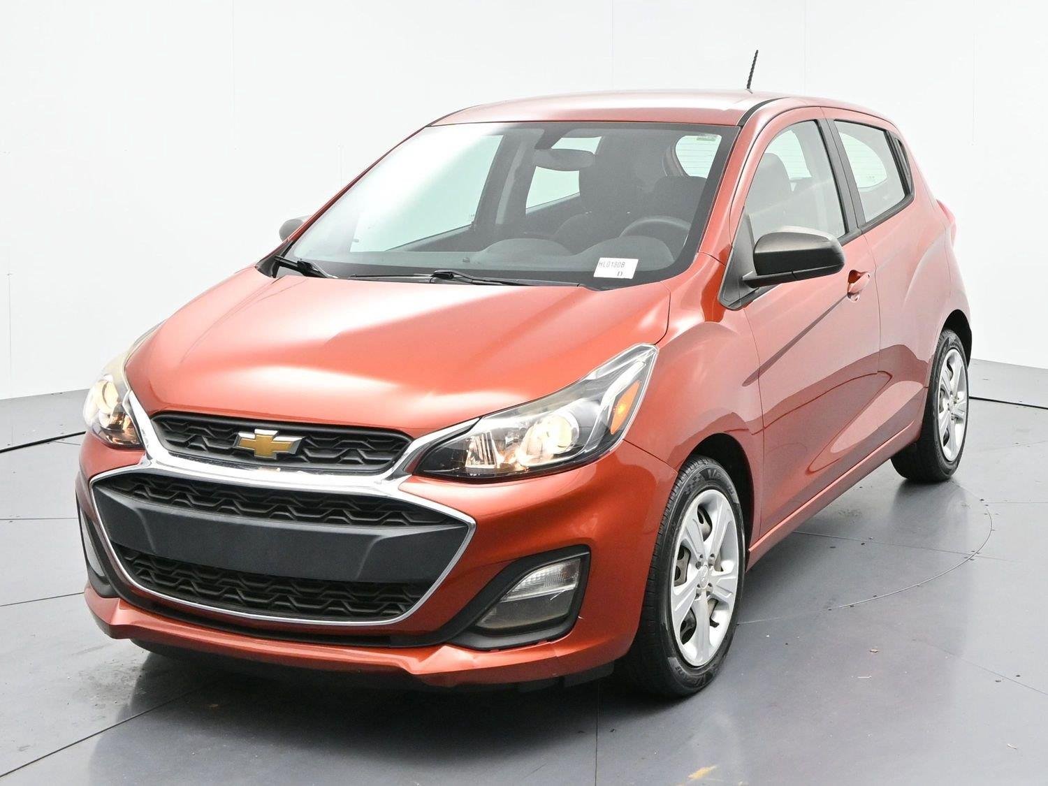 Used 2021 Metallic paint.) Chevrolet LS image 3