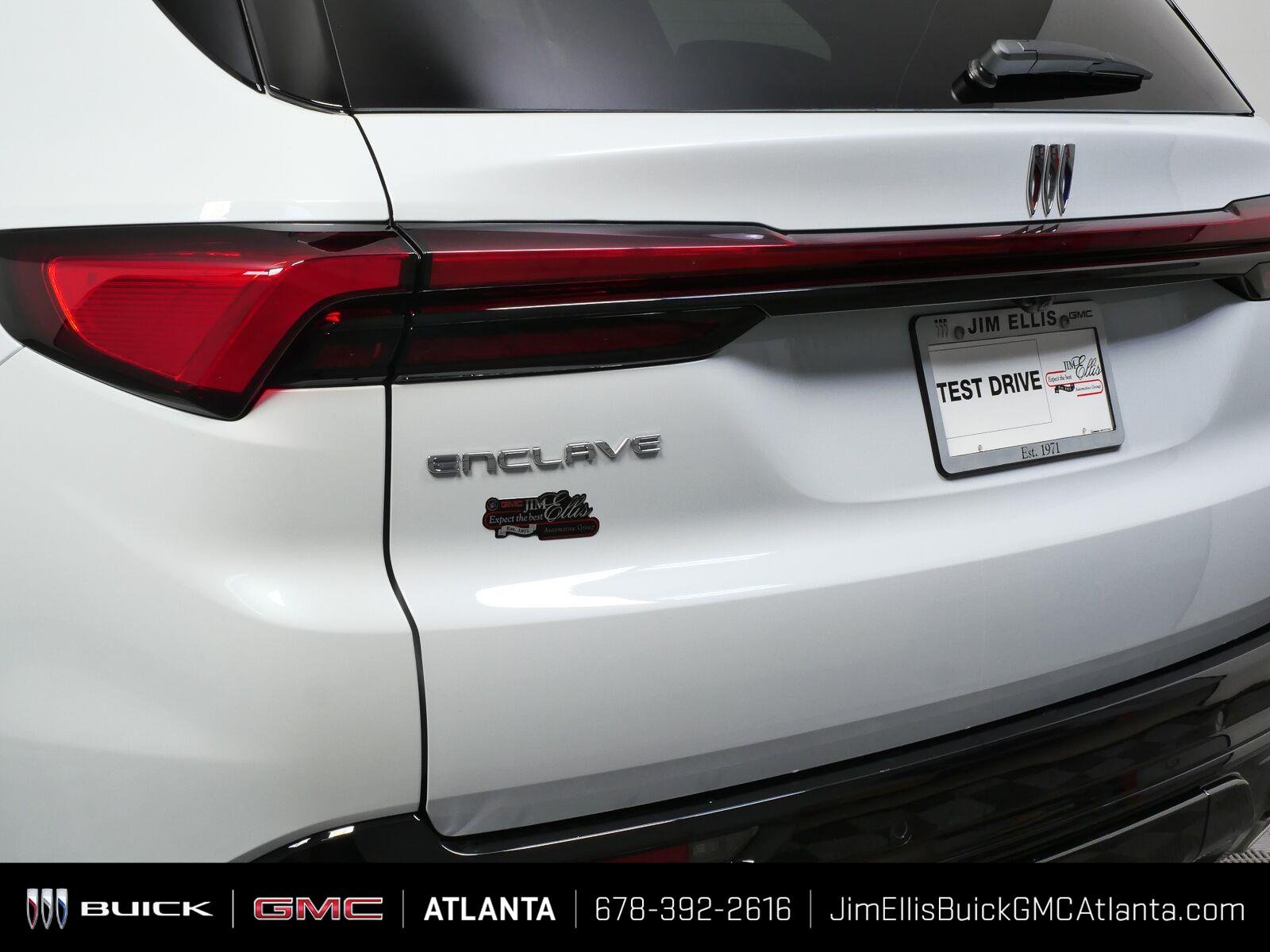 New 2027 Iridescent White Tricoat Buick Sport Touring image 35