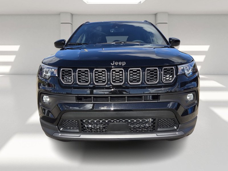 New 2026 Diamond Black Crystal Pearl-Coat Exterior Paint Jeep LATITUDE ALTITUDE 4X4 image 8