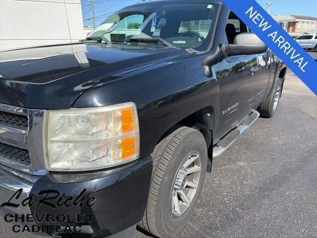 2011 Chevrolet Silverado 1500's photo