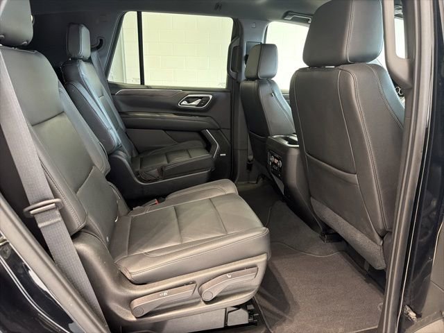 Used 2021 Black Chevrolet LT image 9