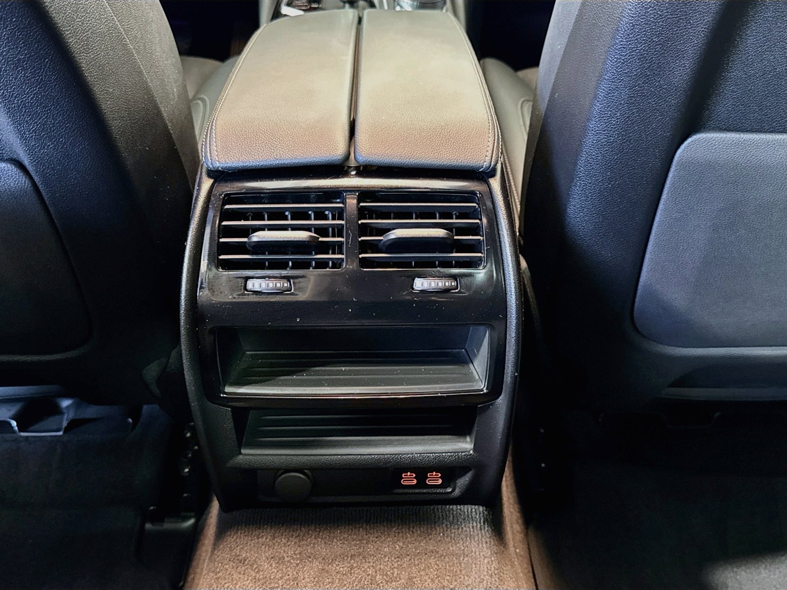 Used 2023 Mineral White Metallic BMW 530i image 24