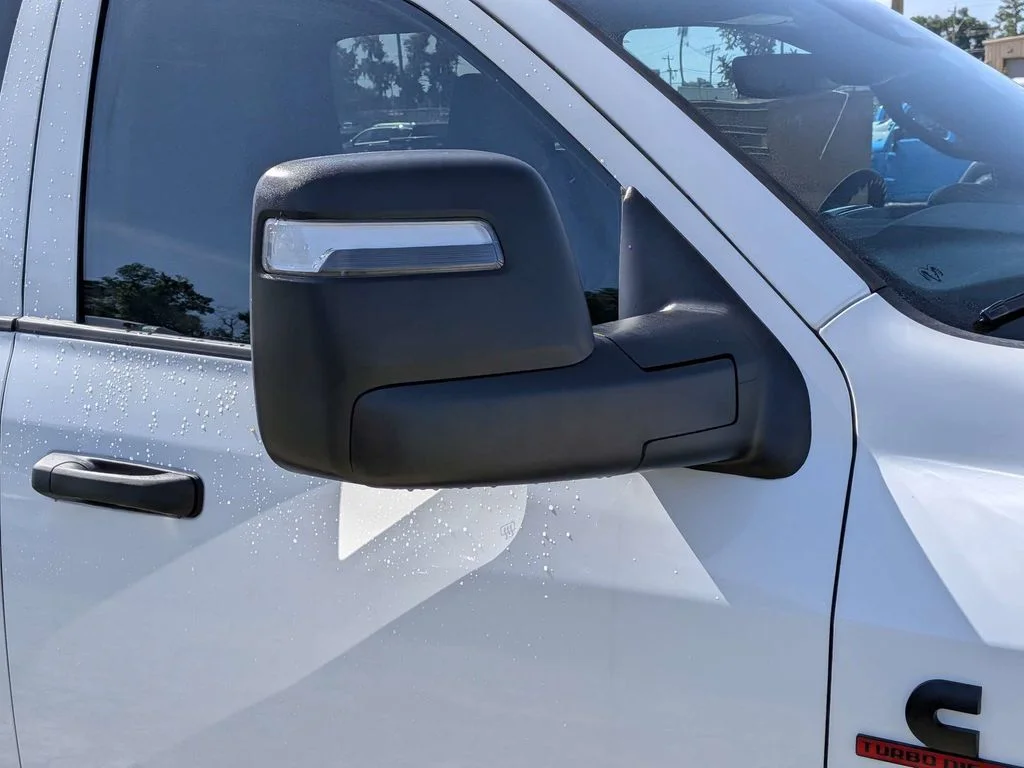 New 2026 Bright White Clear-Coat Exterior Paint RAM Tradesman image 10