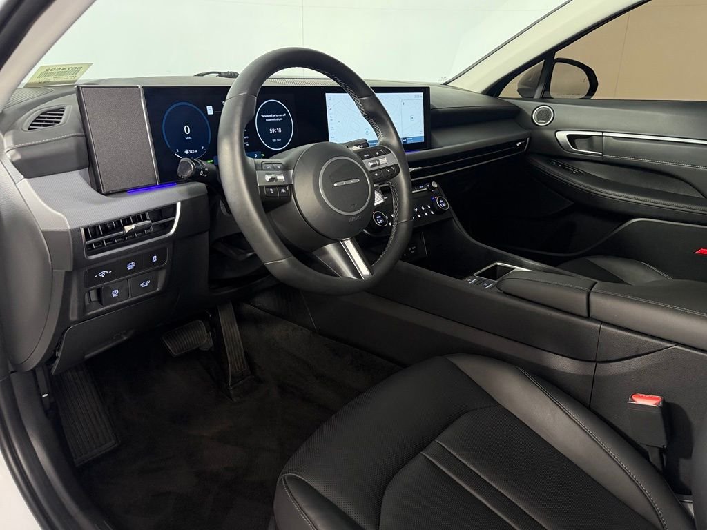 Used 2025 White Hyundai Limited image 11