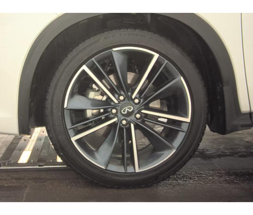 Certified Used 2025 White INFINITI ESSENTIAL image 12