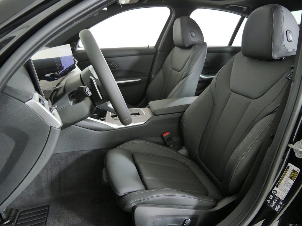 New 2026 Black Sapphire Metallic BMW 330i xDrive image 34