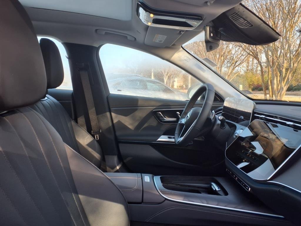 Used 2025 BLACK Mercedes-Benz E 450 image 11