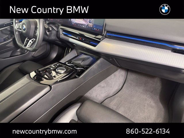 Used 2024 Black Sapphire Metallic BMW 530i xDrive image 25
