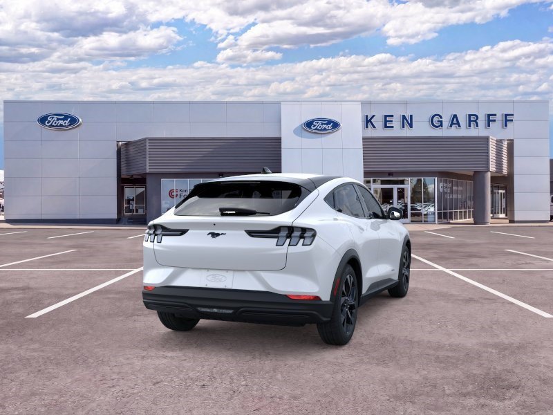 New 2026 Star White Metallic Tri-coat Ford Select image 9