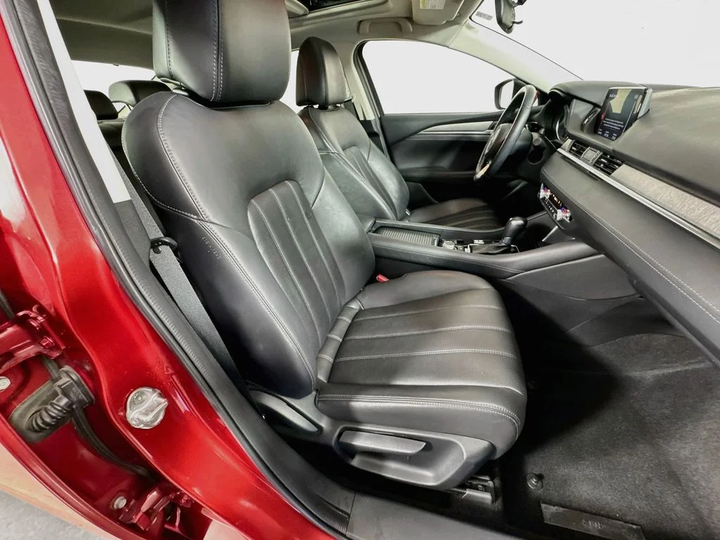 Used 2021 Red Mazda Touring image 36