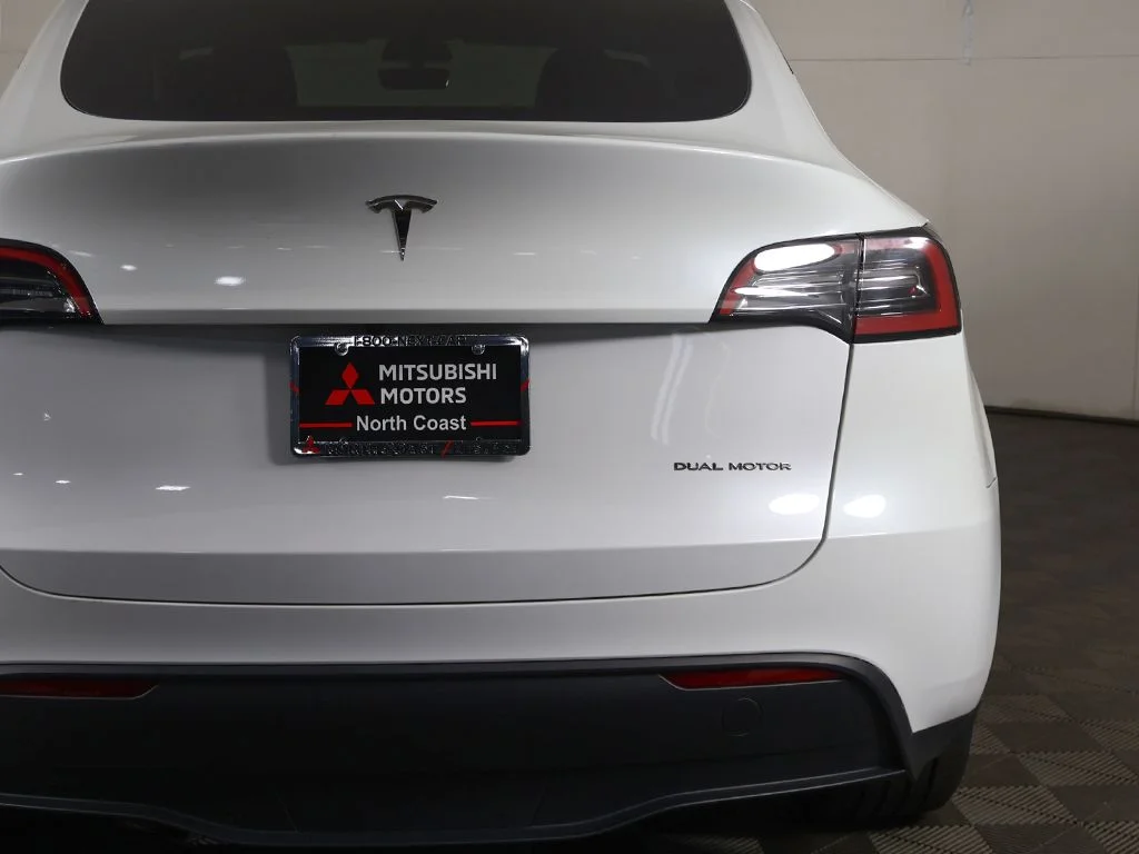Used 2023 White Tesla Long Range image 19