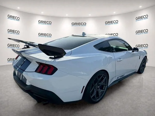 Used 2025 Oxford White Ford GT Premium image 32