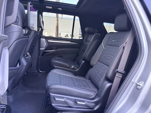 Used 2026 Silver Cadillac Platinum Sport image 24