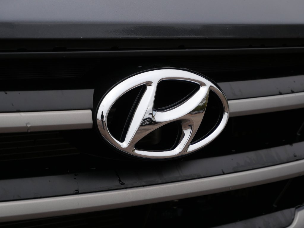 Certified Used 2017 Gray Hyundai Sport image 10