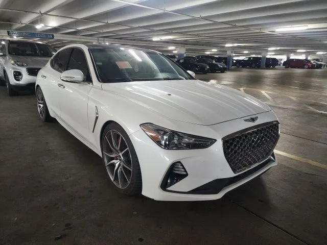Used 2021 White Genesis 3.3T image 2