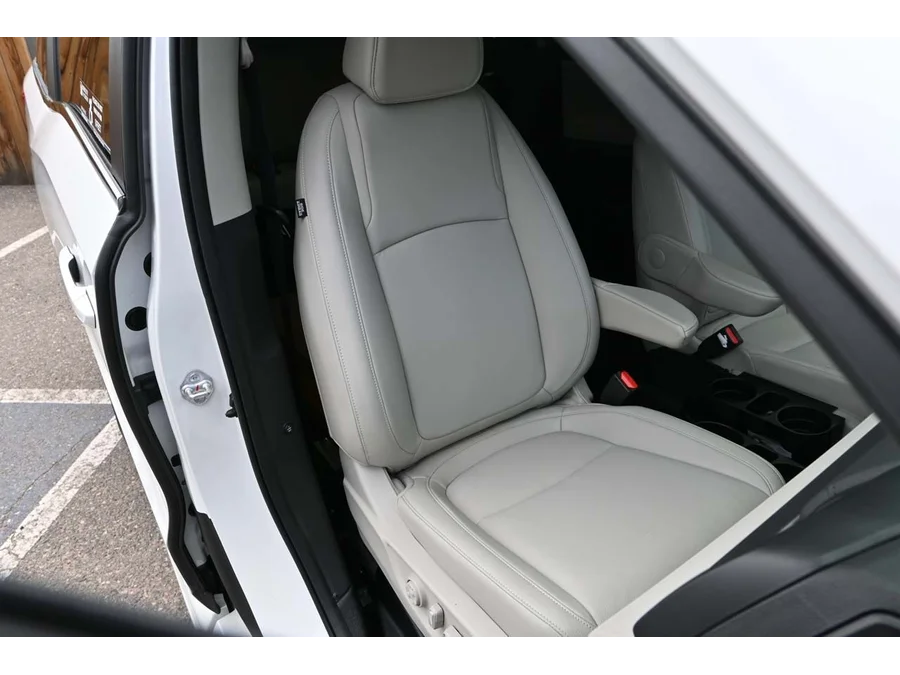 2025 Honda Odyssey EX-L - Photo 16