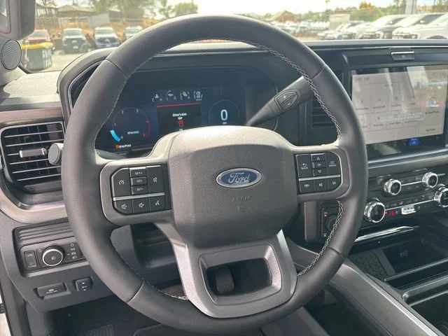 2026 Ford F-350 Super Duty Lariat - Photo 13