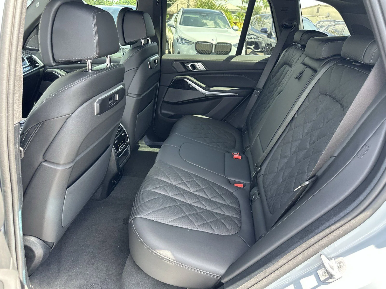 New 2026 Brooklyn Grey Metallic BMW sDrive40i image 17
