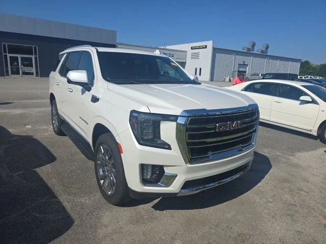 Used 2021 White GMC SLT image 1