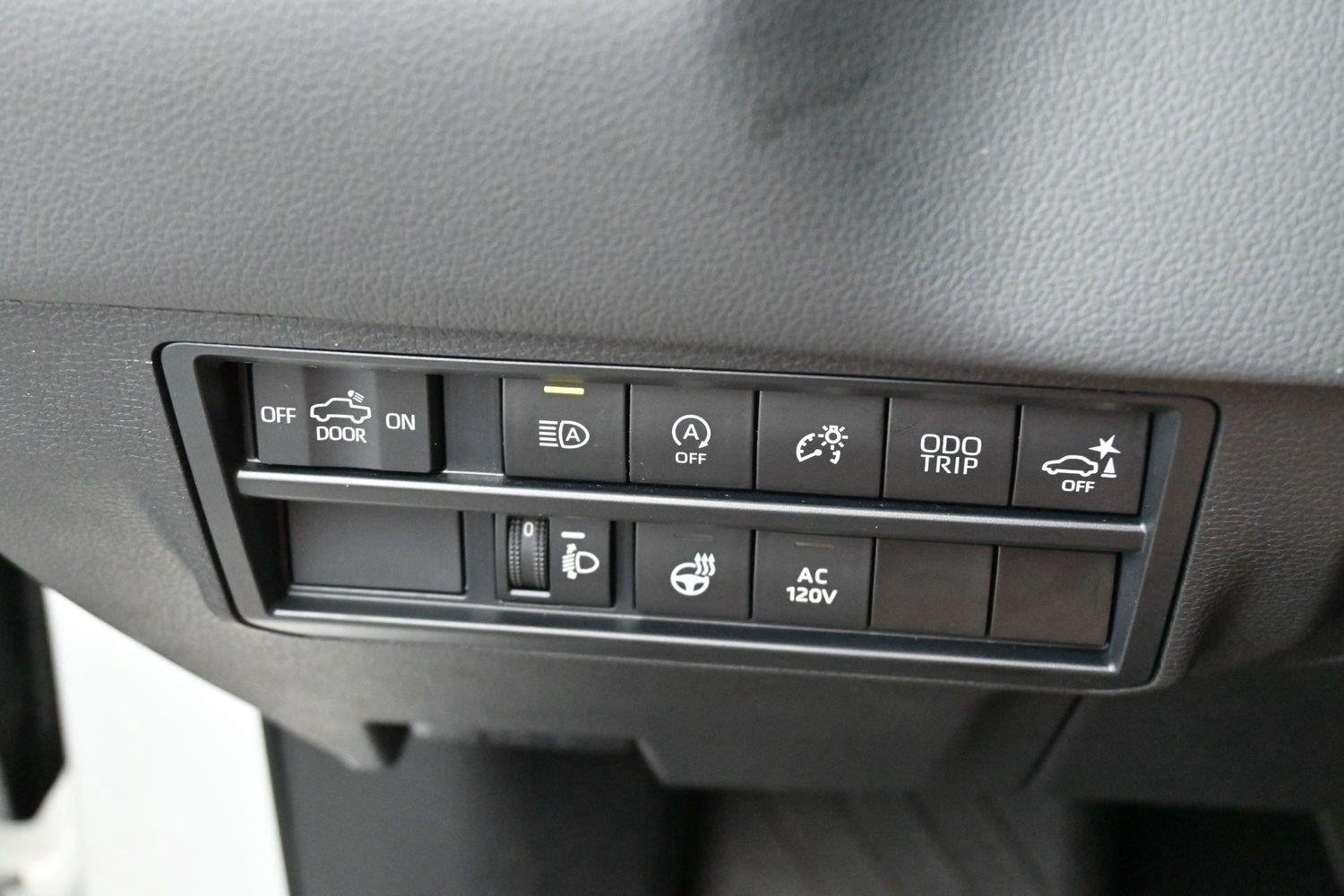 Used 2023 Ice Cap Toyota Limited image 21
