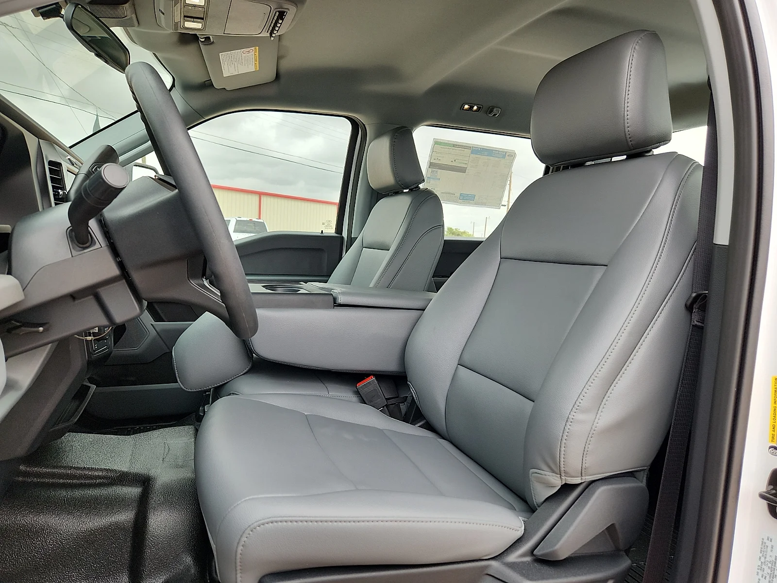 New 2026 Oxford White Ford F-250® XL image 17