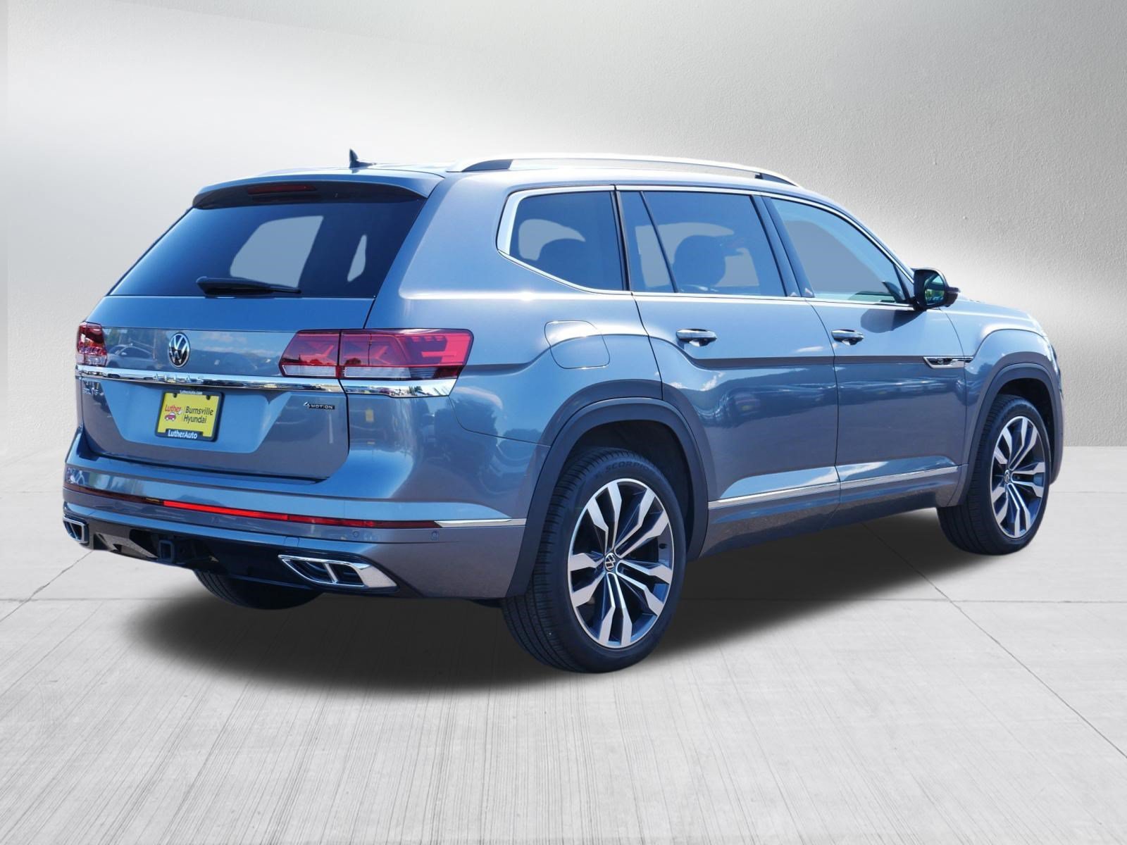 2023 Volkswagen Atlas SEL Premium R-Line - Photo 7