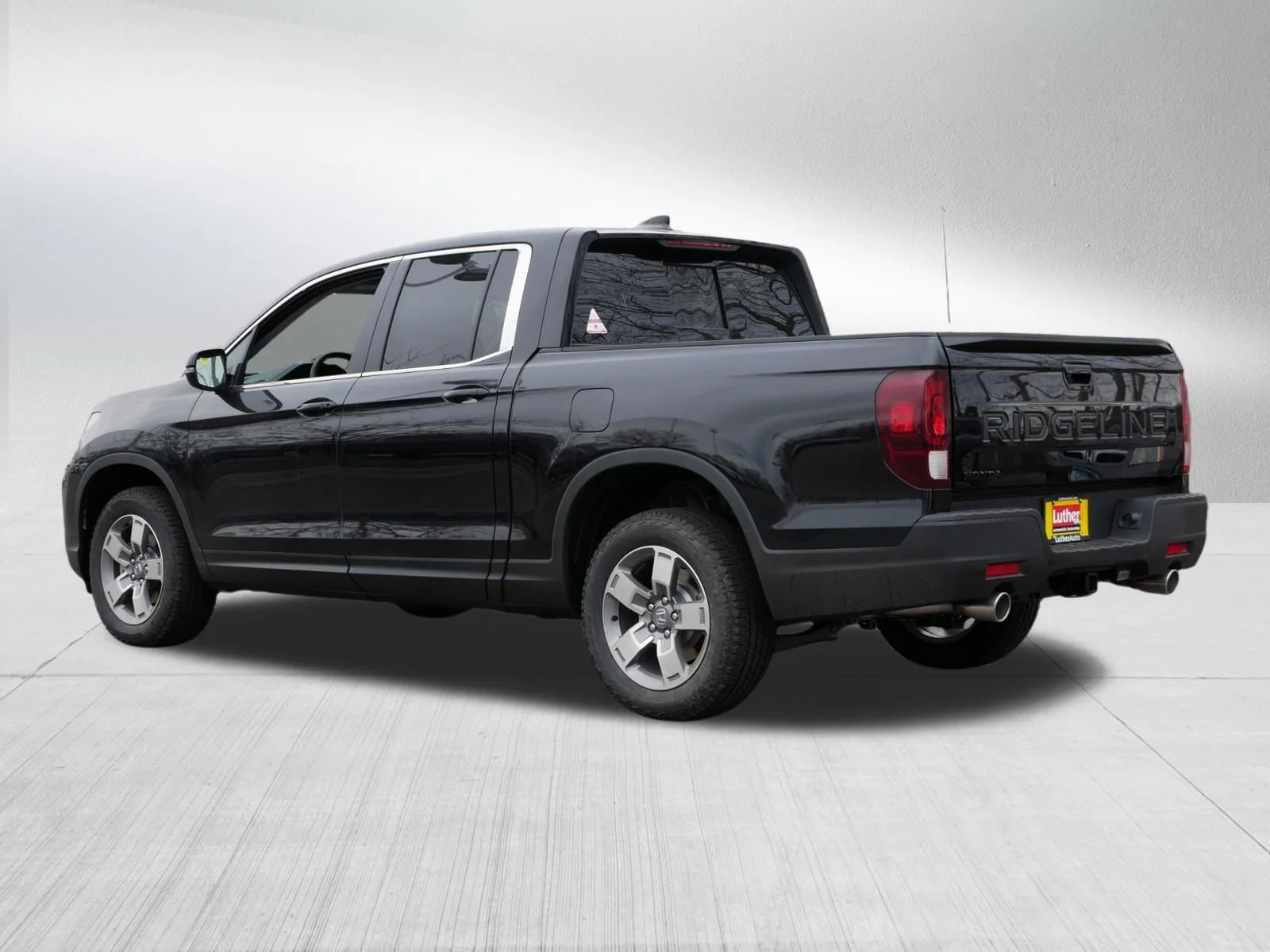 New 2026 Crystal Black Pearl Honda RTL image 5