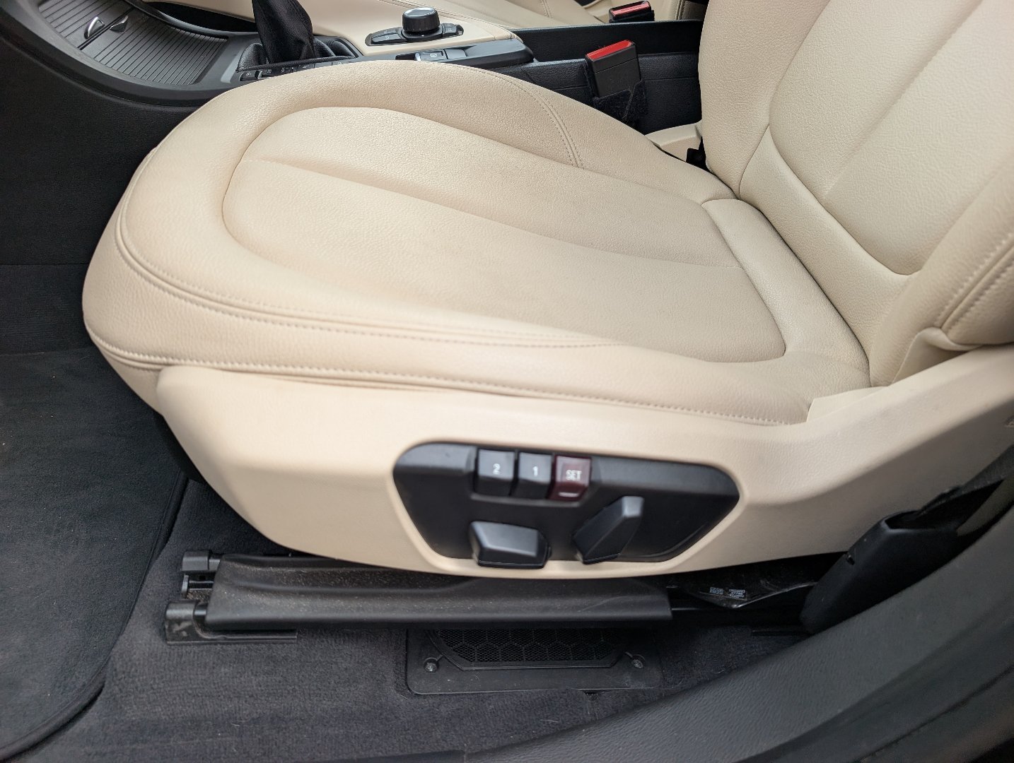 Used 2017 Jet Black BMW xDrive28i image 22