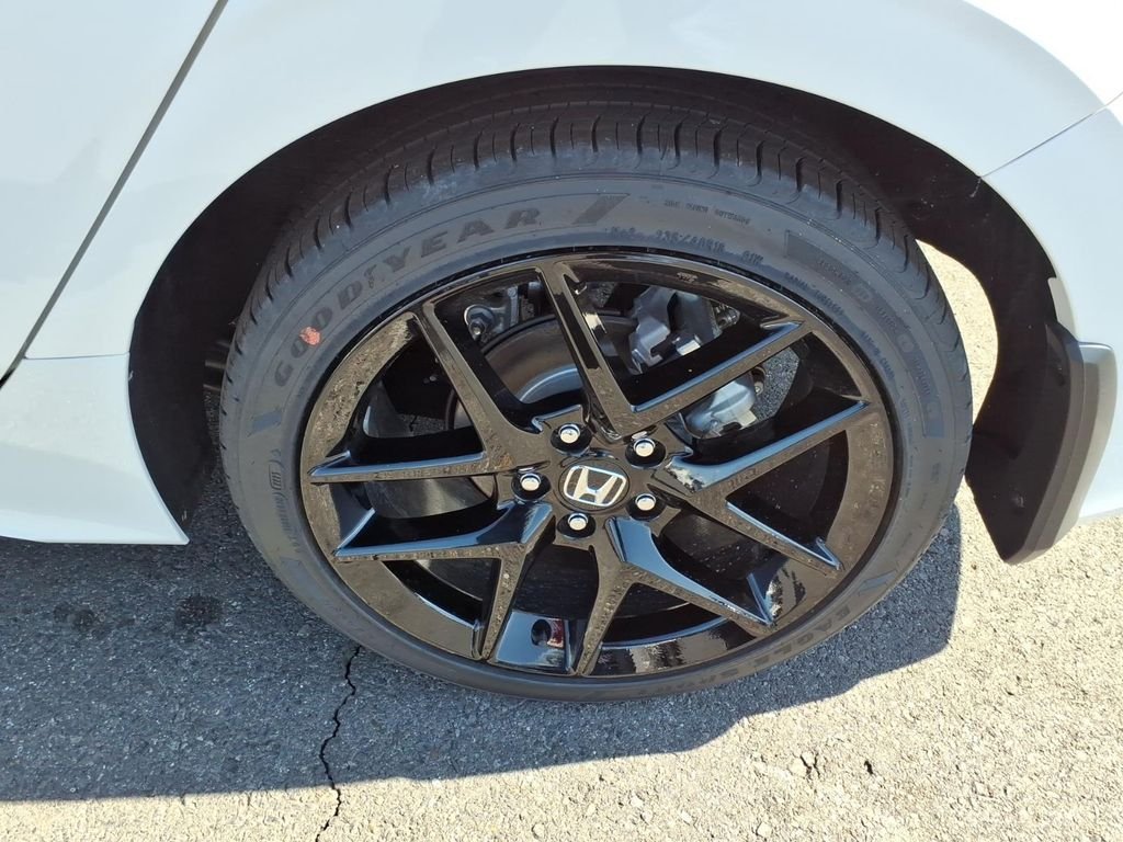 2025 Honda Civic Hatchback Sport - Photo 16
