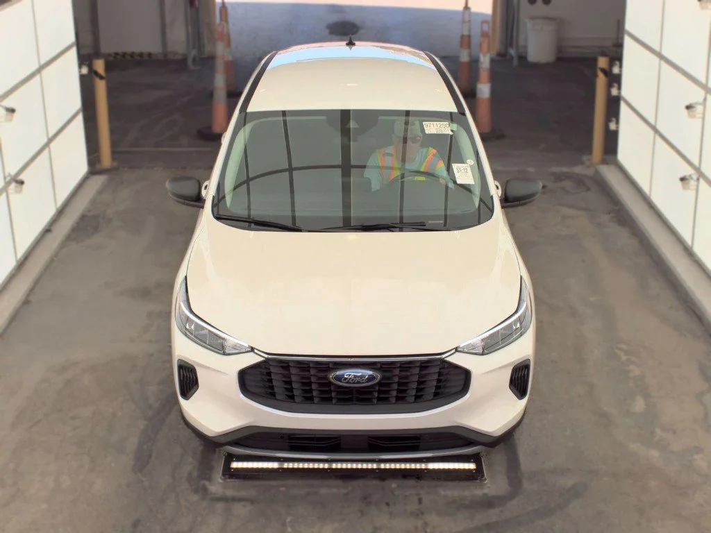 Used 2023 White Ford Active image 2