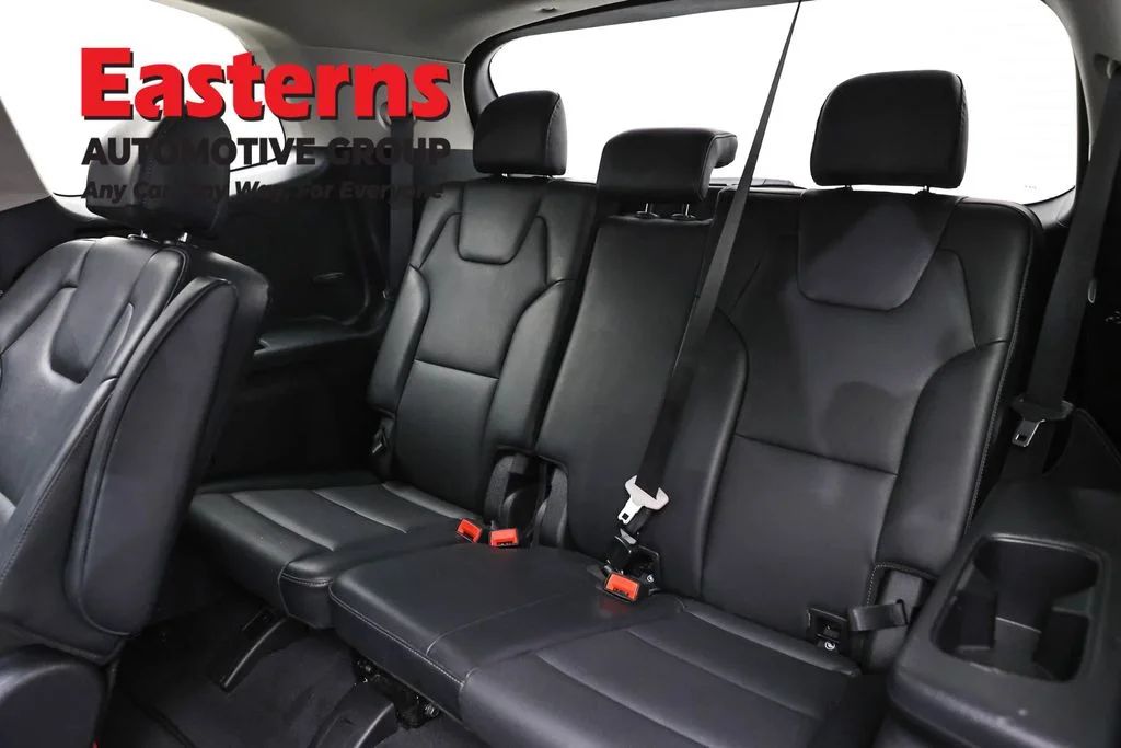 Used 2025 Black Kia S image 26