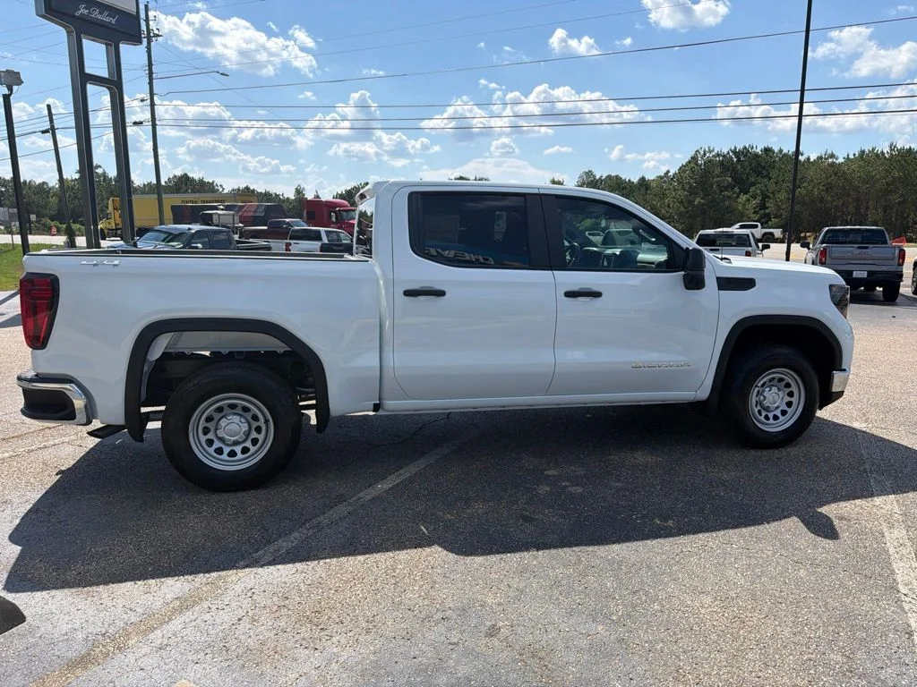 New 2026 Summit White GMC Pro image 6