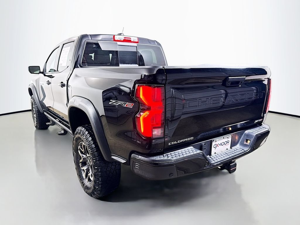 Used 2025 Black Chevrolet 4WD ZR2 image 5