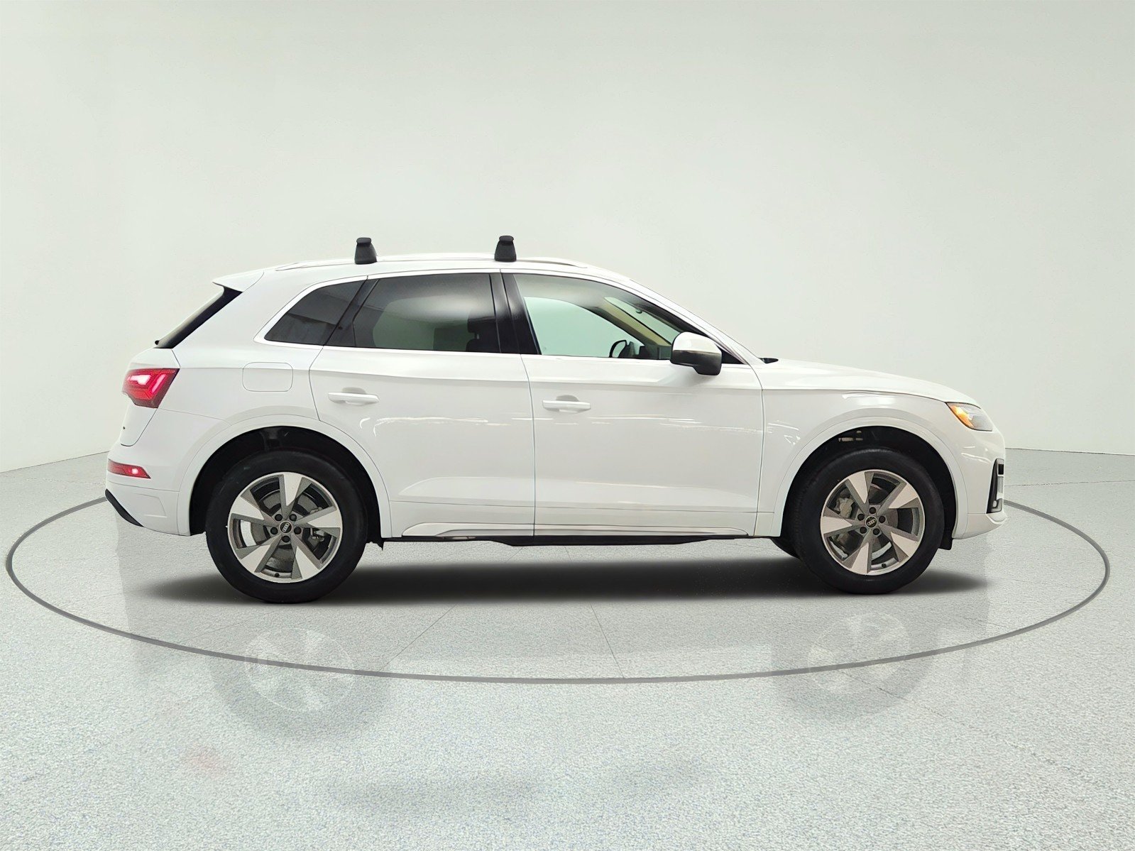 Used 2023 Glacier White Metallic Audi Premium image 4