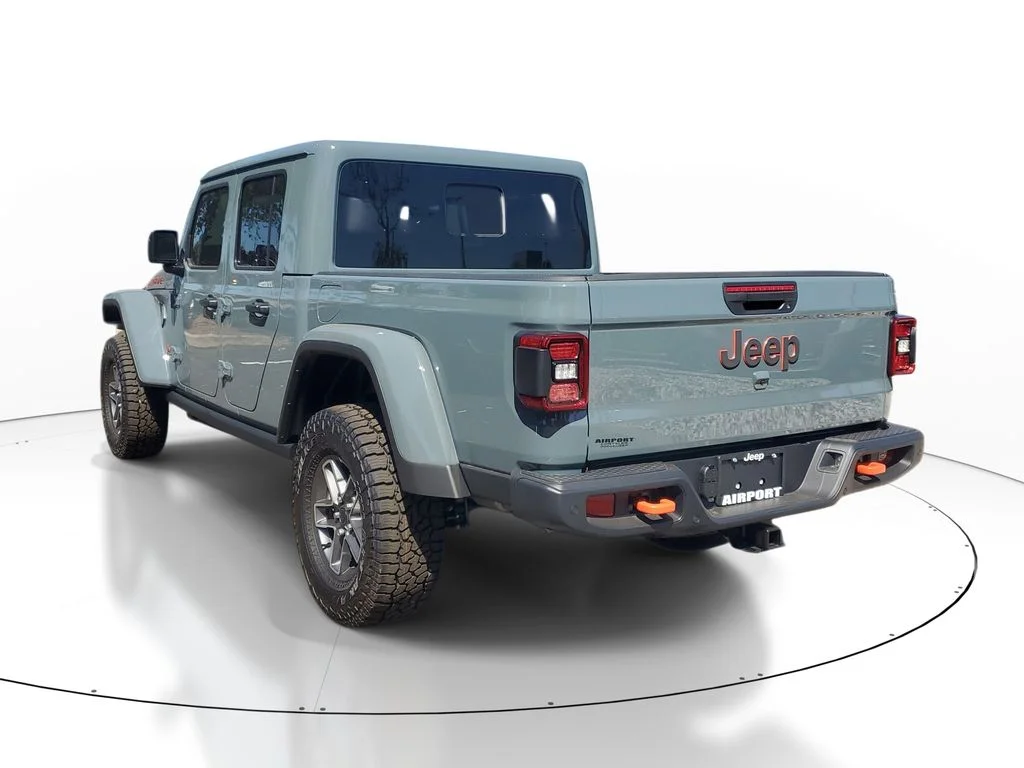 New 2026 Gray Jeep Mojave image 2