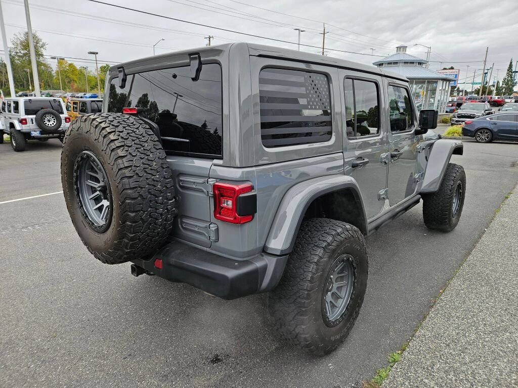 Used 2023 Gray Jeep Rubicon 4xe image 5
