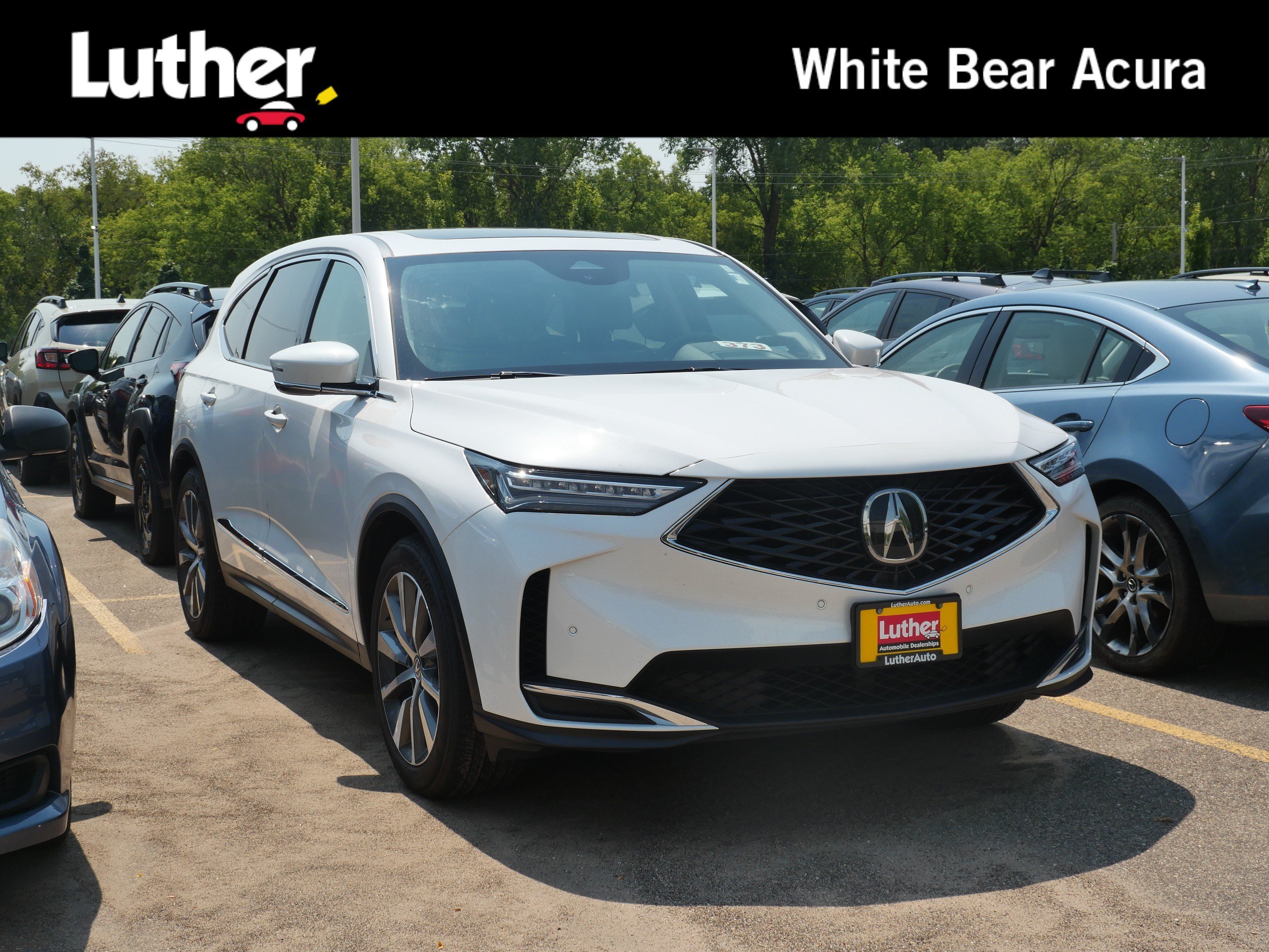 Used 2025 Platinum White Pearl Acura w/Technology Package image 1