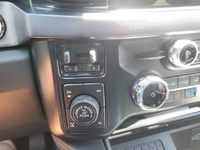 New 2026 Star White Metallic Tri-Coat Ford F-250® Platinum® image 21