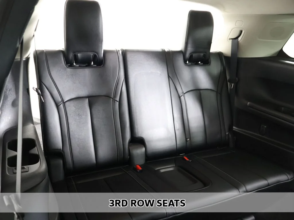 Used 2024 Mineral INFINITI LUXE image 11