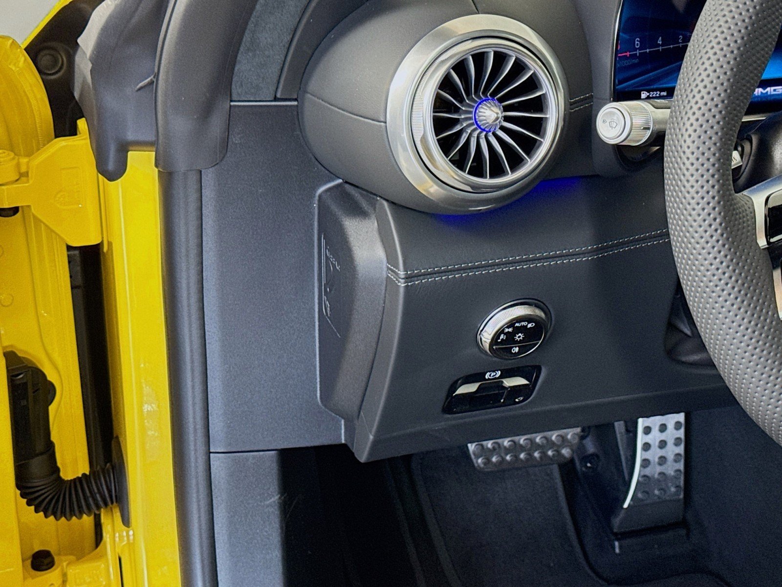 2025 Mercedes-Benz AMG GT Coupe 63 - Photo 12