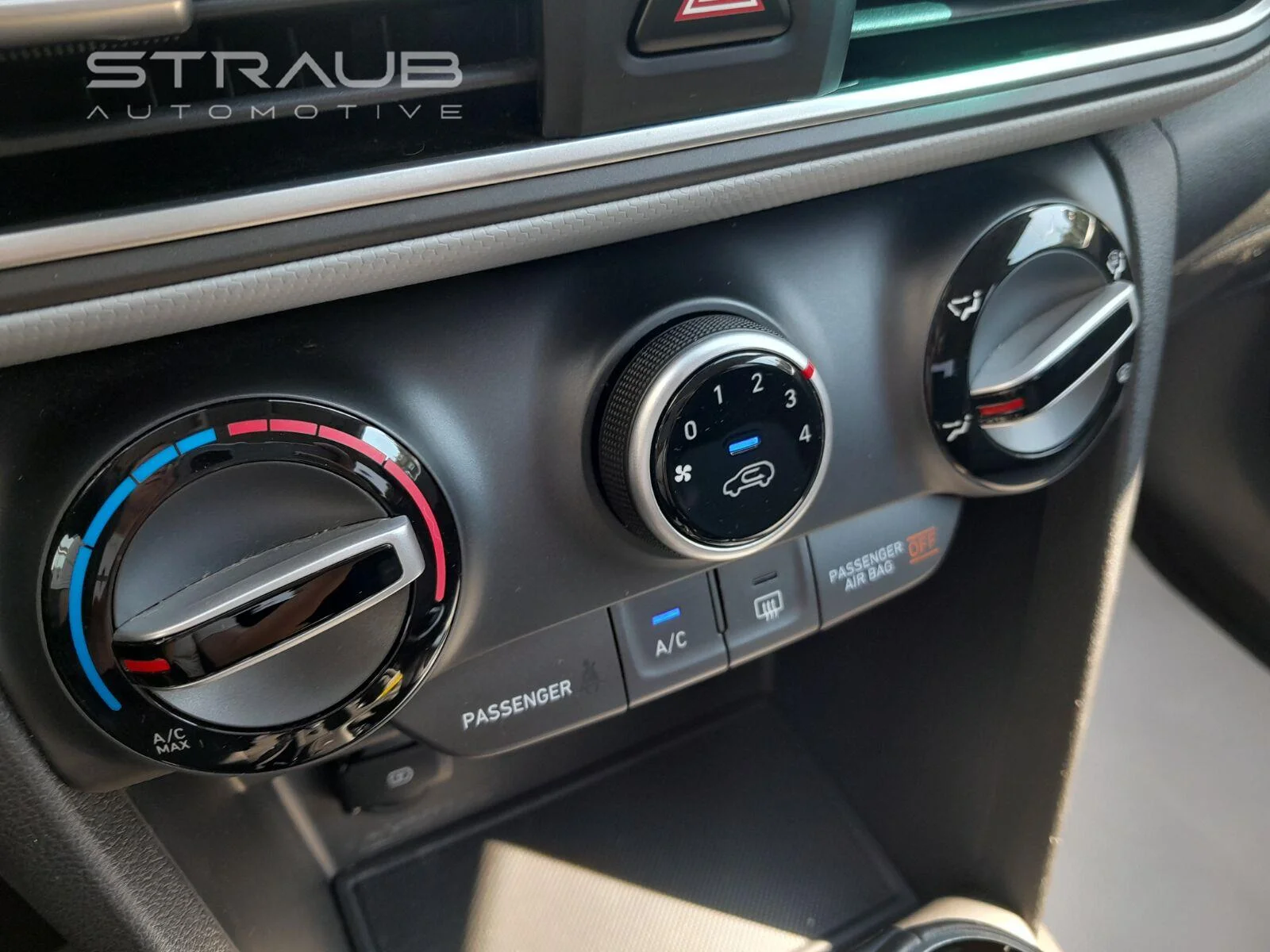 Used 2020 Thunder Gray Hyundai SEL image 23