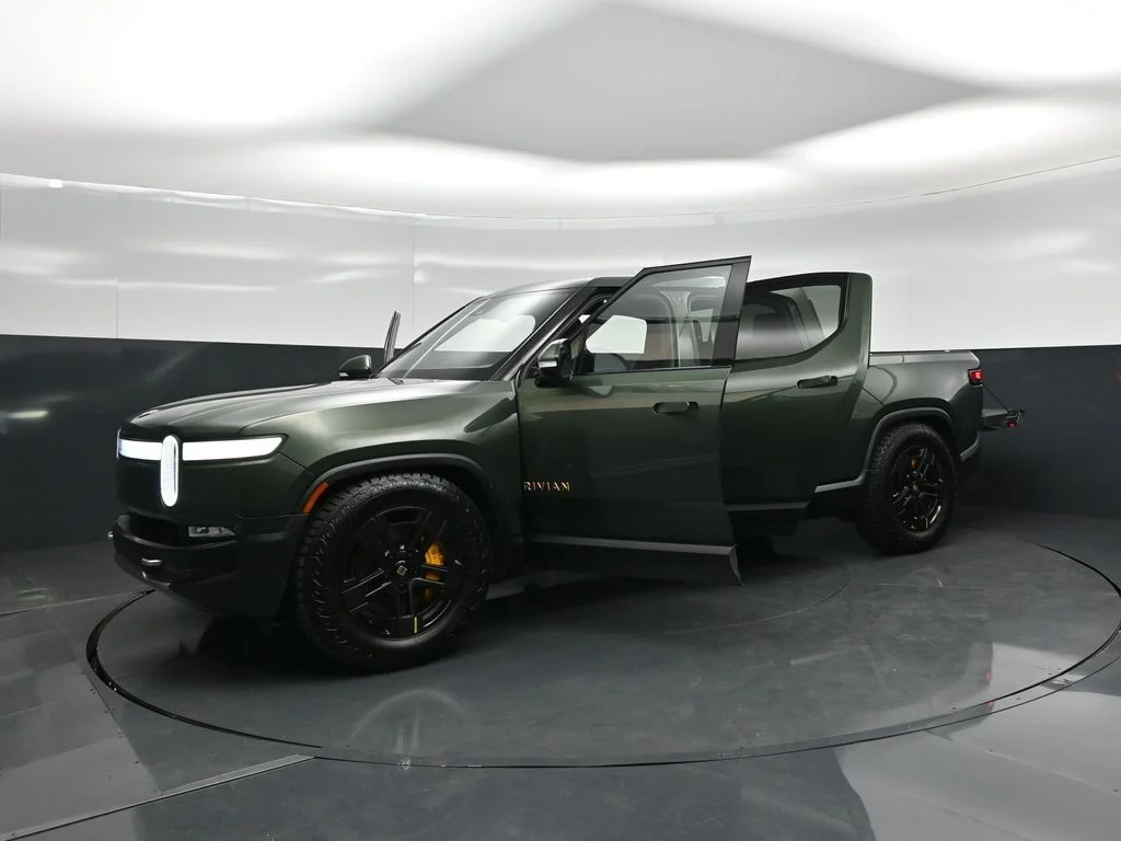 Certified Used 2022 Green Rivian Adventure image 30