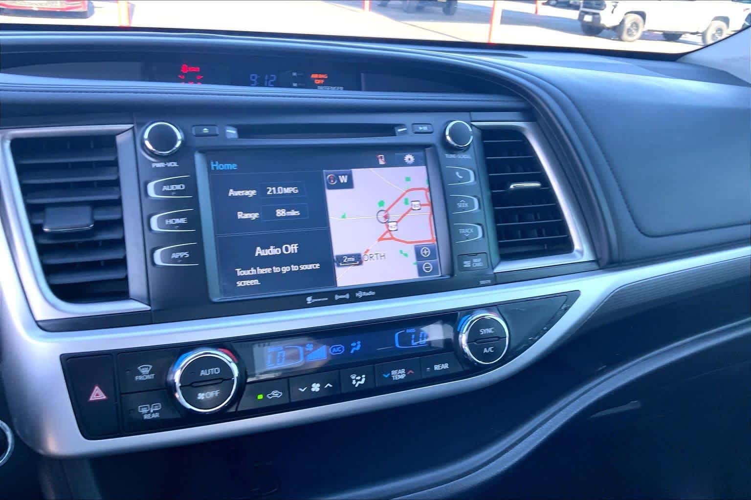 Used 2018 Midnight Black Metallic Toyota XLE image 34