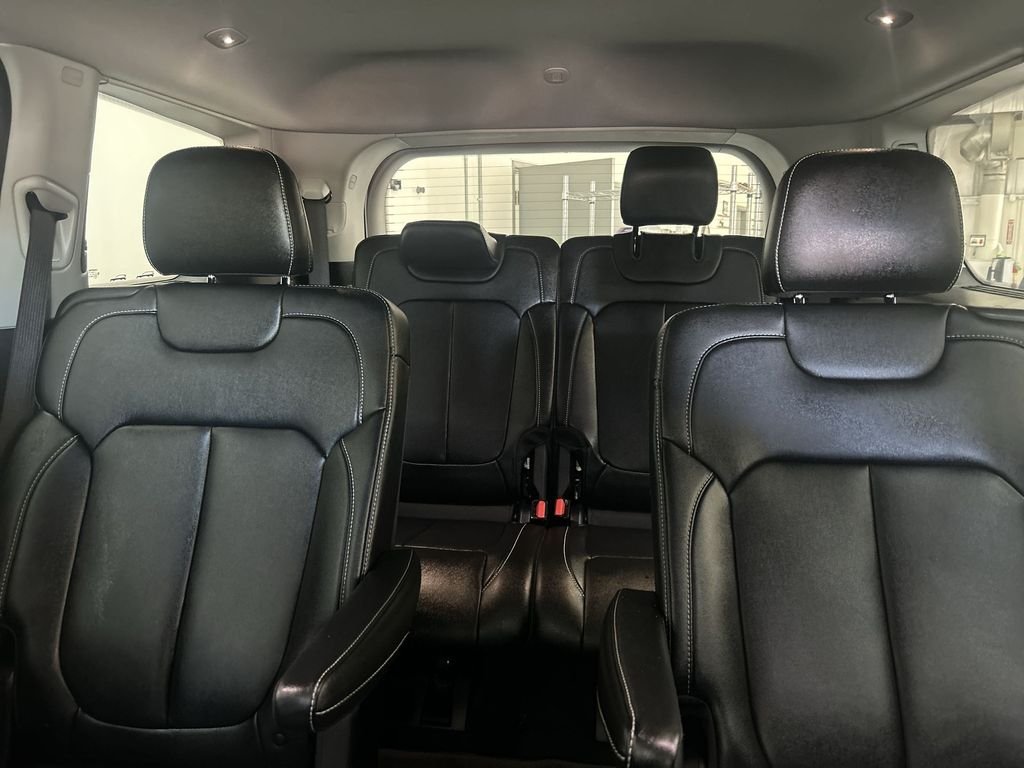 Used 2023 Bright White Clearcoat Jeep Limited image 20