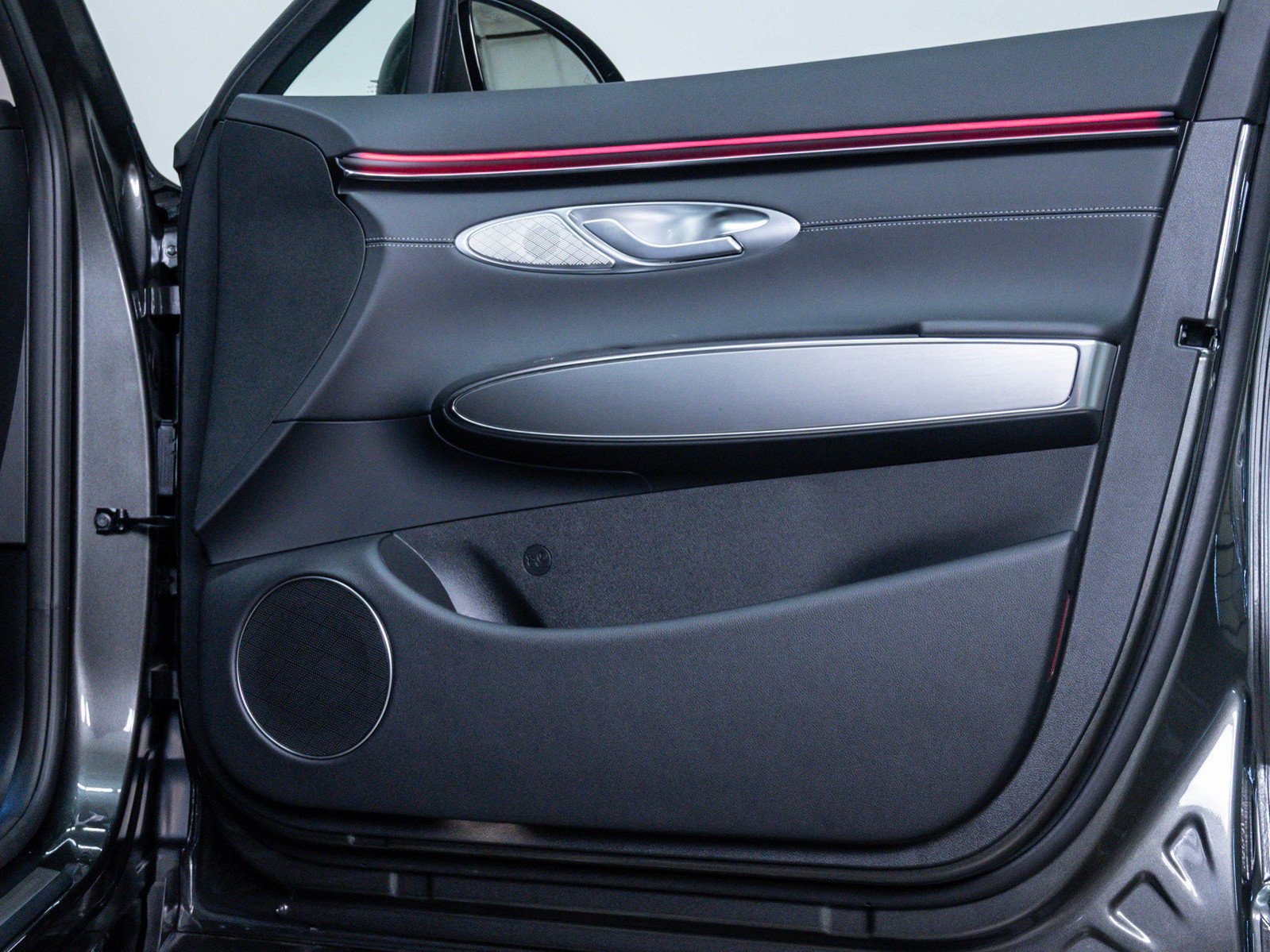 2026 GENESIS GV70 Select - Photo 10