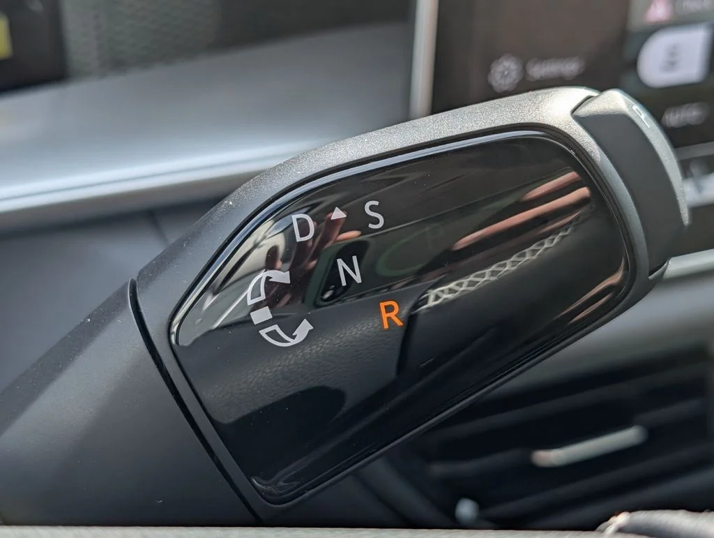 New 2026 White/off-white Volkswagen 2.0T SE image 24