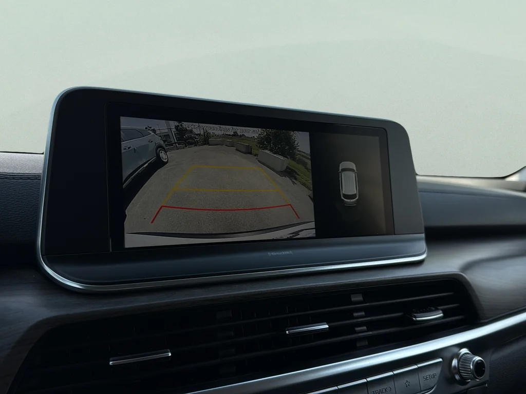 Used 2020 Snow White Pearl Kia EX image 9