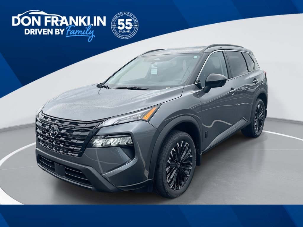 2026 Nissan Rogue Dark Armor AWD's photo