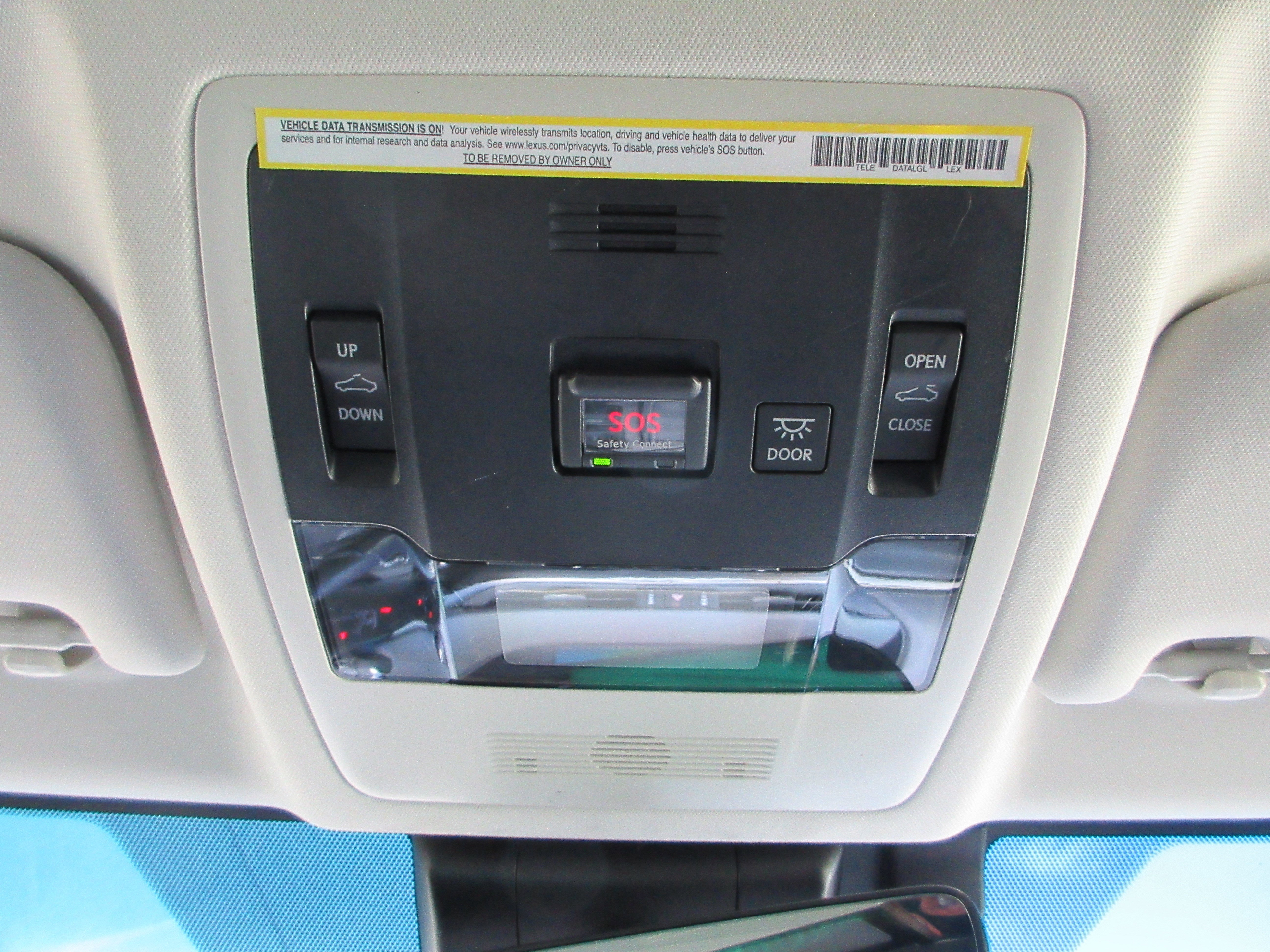 Used 2019 Atomic Silver Lexus 300h image 18