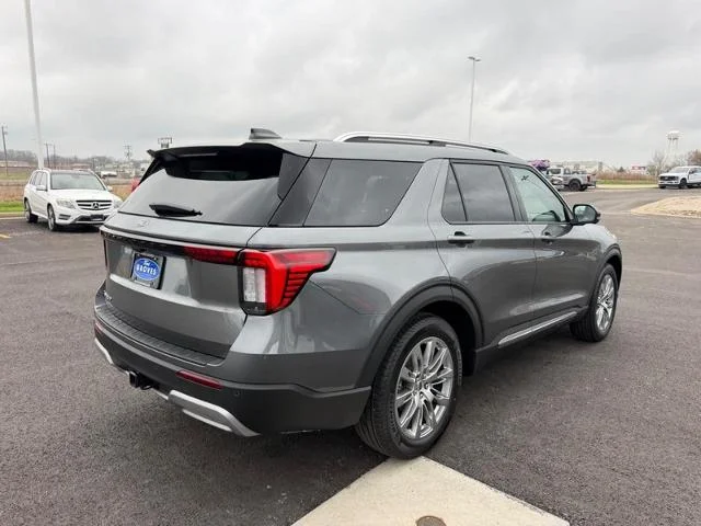 New 2026 Carbonized Gray Metallic Ford Platinum™ image 32